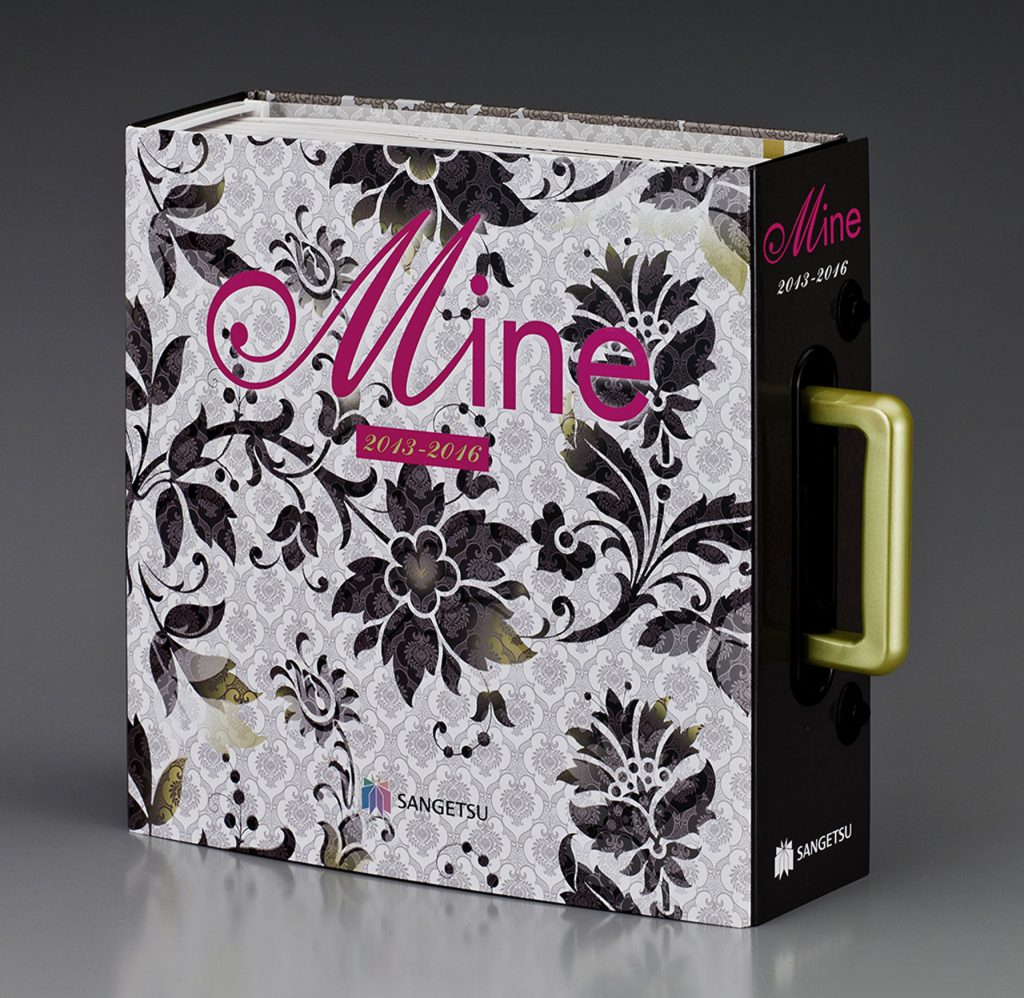 カーテン見本帳