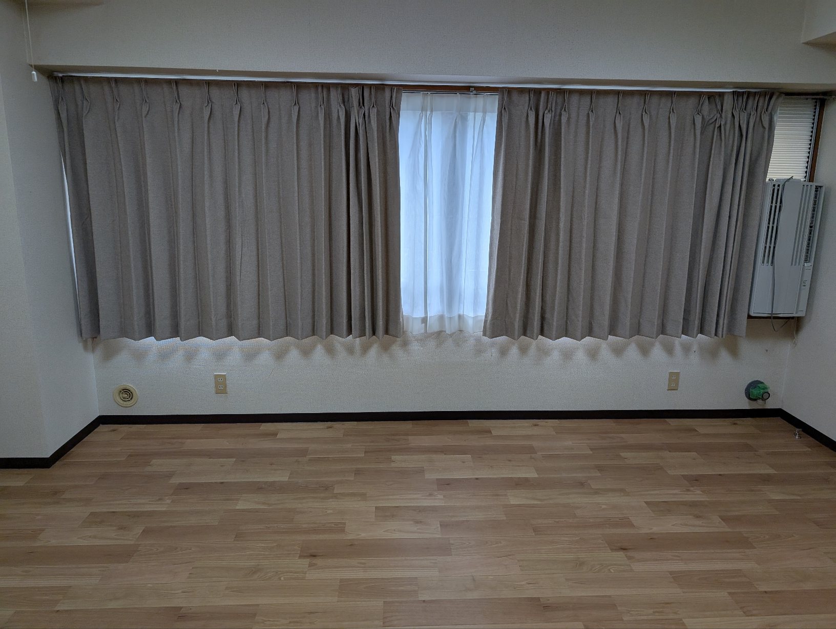 カーテン・レース交換完了