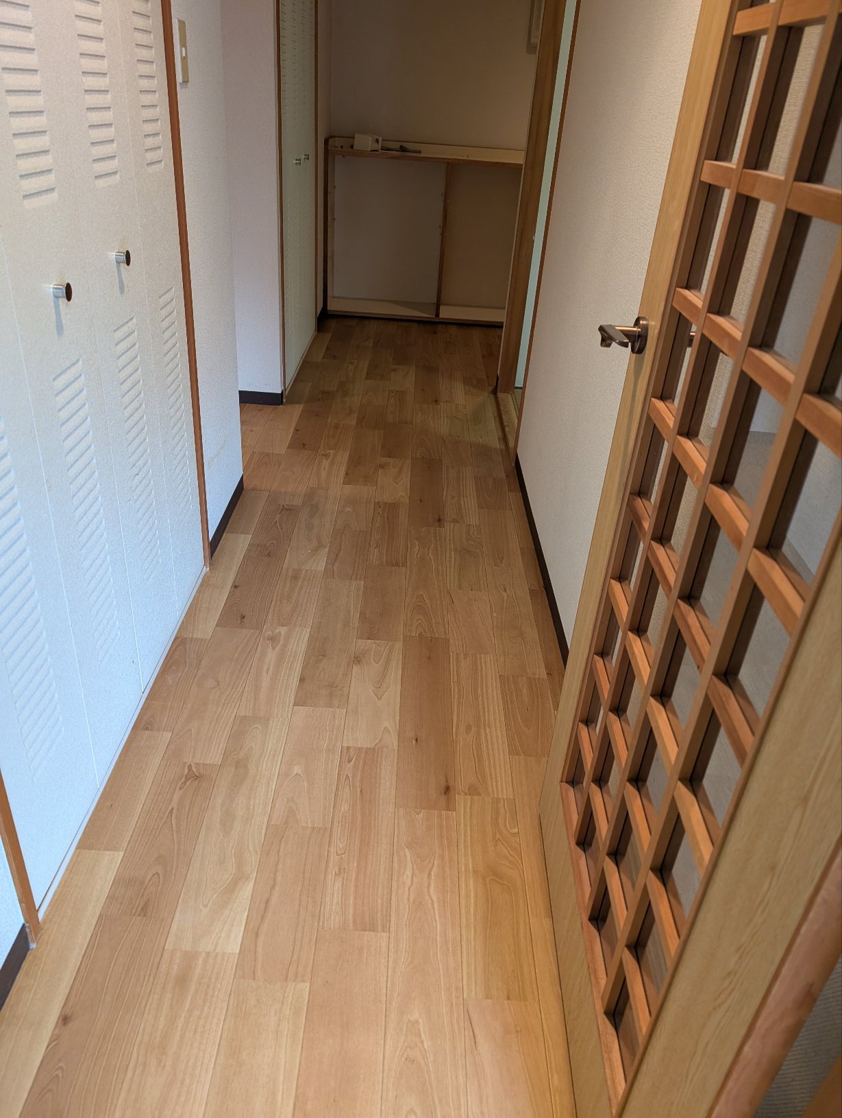 玄関廊下クッションフロア施工完了