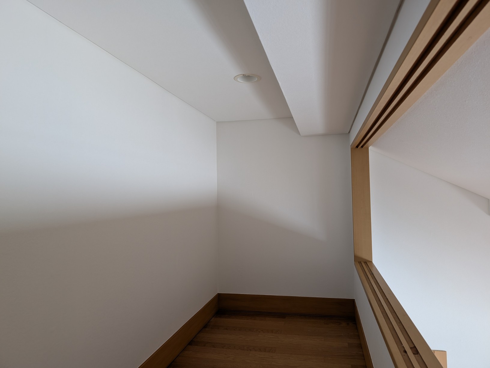 PXL_20260213_033003415_copy_1632x1228_2